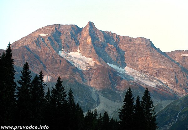 Hoher Sonnblick s chatou Zittelhaus