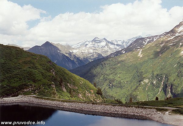 U hrze jezera Unterer Bockhartsee